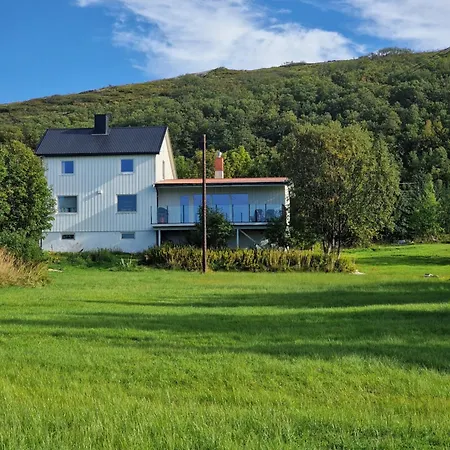 Nyaraló Peaceful With Ocean And Fjord Views *